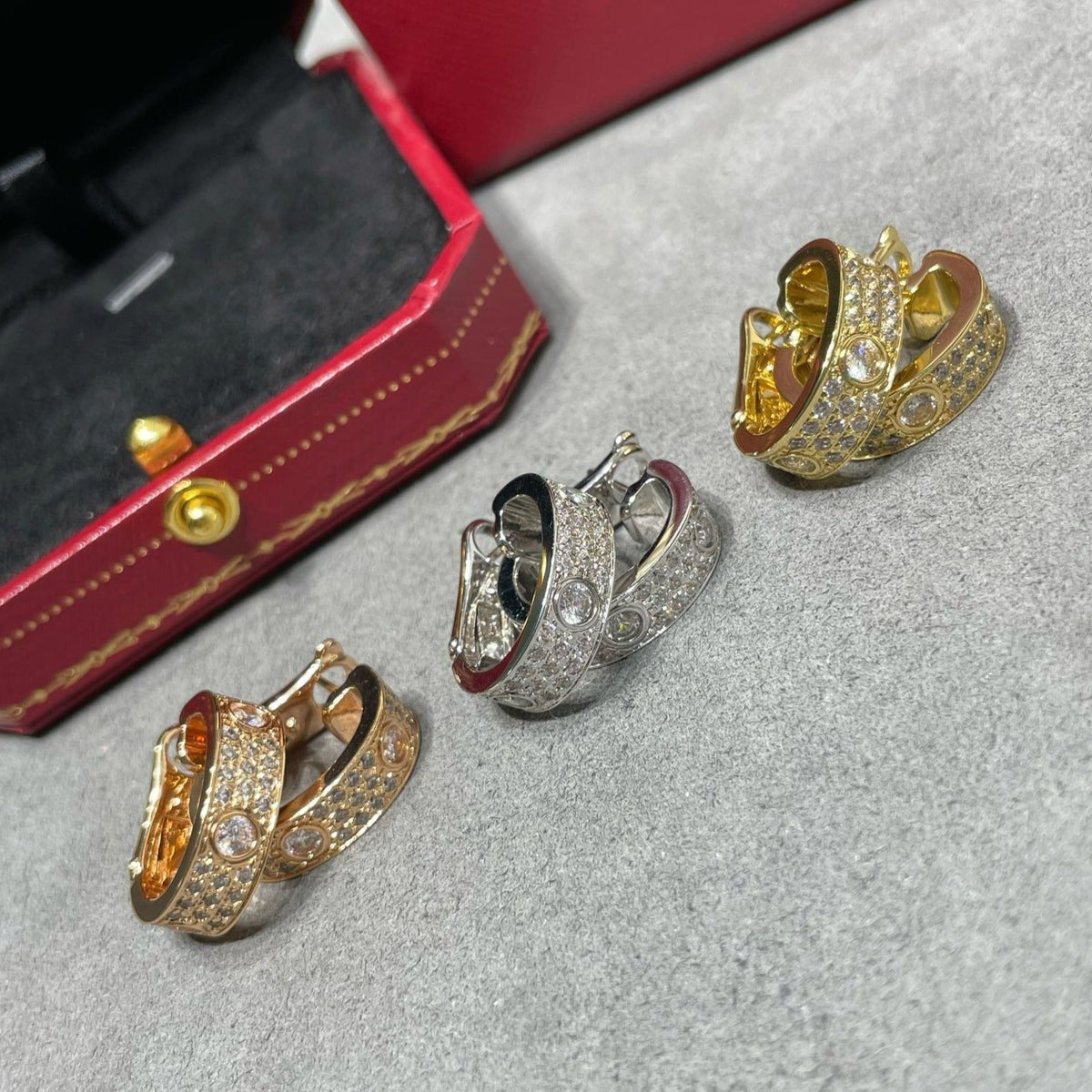 [⭐DORISW] LOVE 5.5MM ダイヤモンド パヴェ イヤリング
