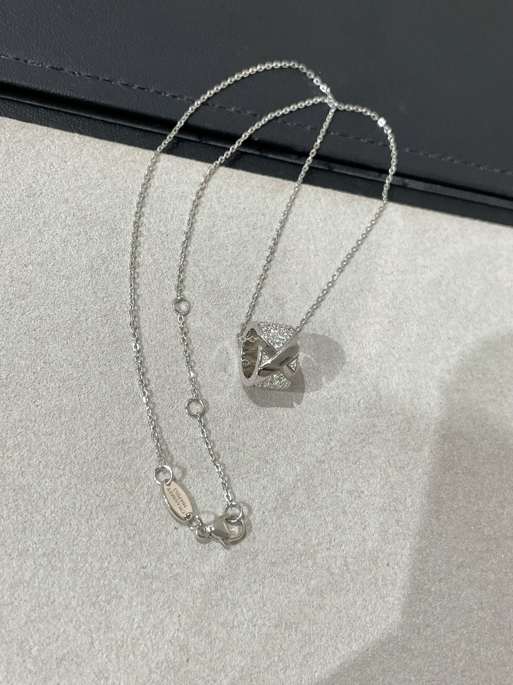 [⭐DORISW] LIENS EVIDENCE HALSKETTE MIT DIAMANTBESATZ