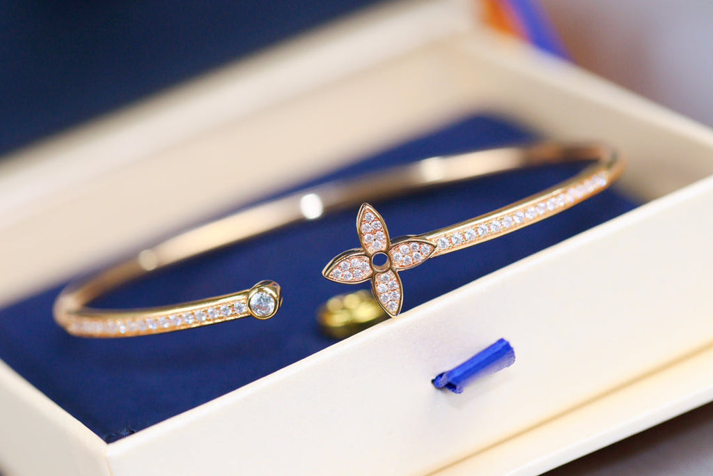[⭐DORISW] IDYLLE OFFENES ARMBAND ROSÉGOLD MIT DIAMANT-PAVÉ