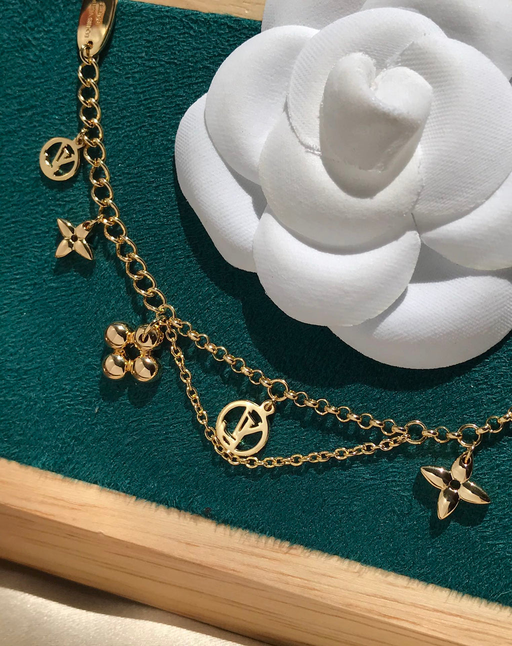 [⭐DORISW] BLOOMING PINK GOLD MOP BRACELET