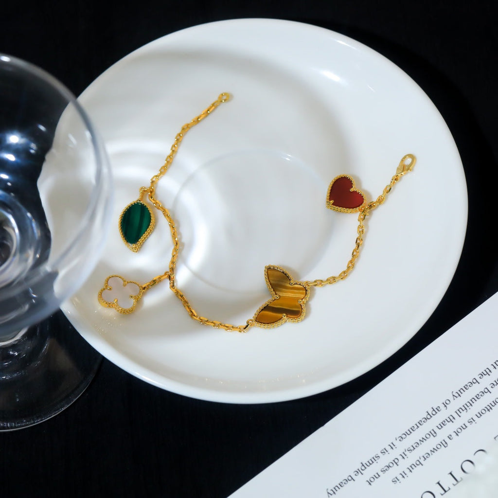 [⭐DORISW] LUCKY SPRING 5 MOTIF GOLD BRACELET
