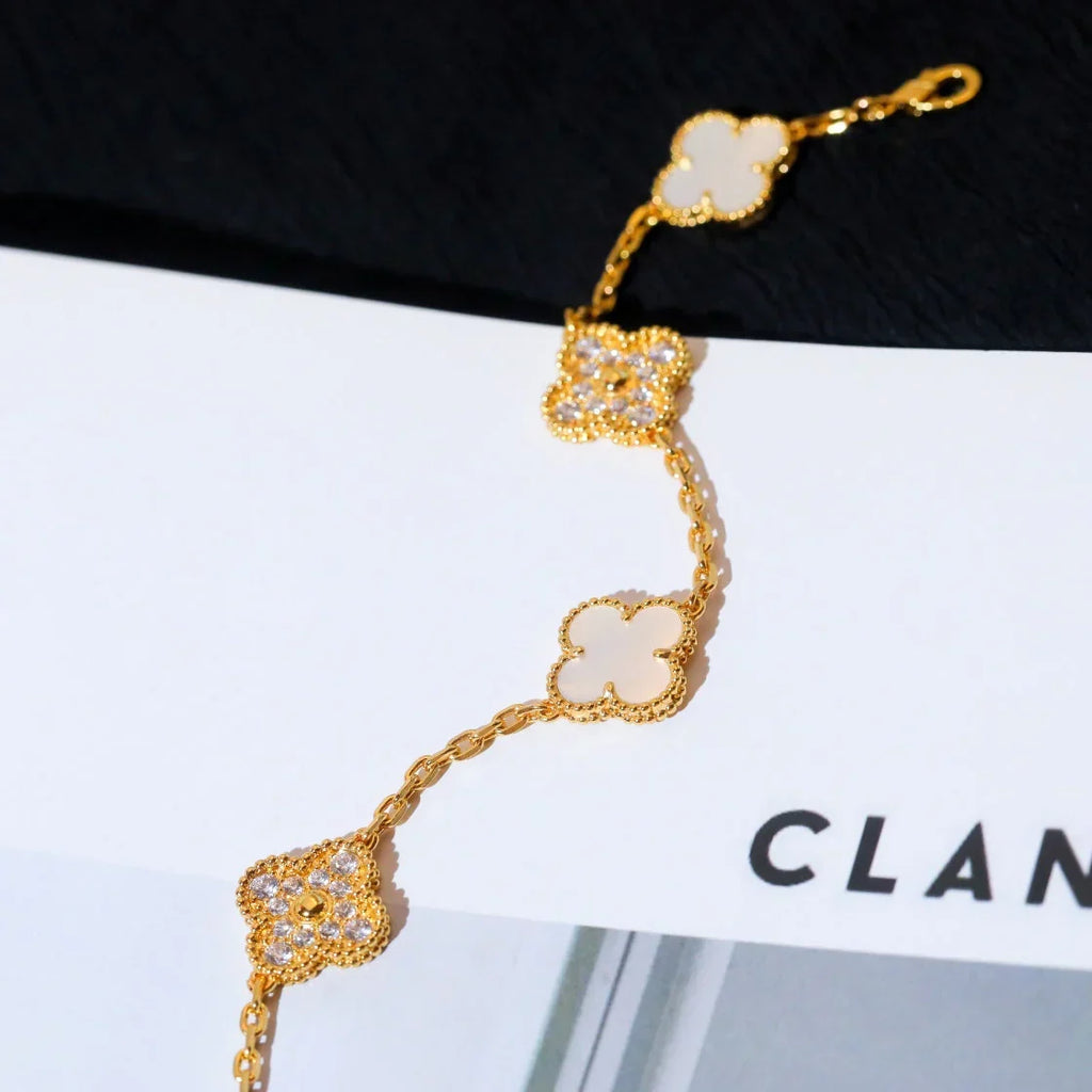 [[⭐DORISW] ]NEUE CLOVER WHITE PEARL MOP 5-MOTIV ARMBAND-KOLLEKTION