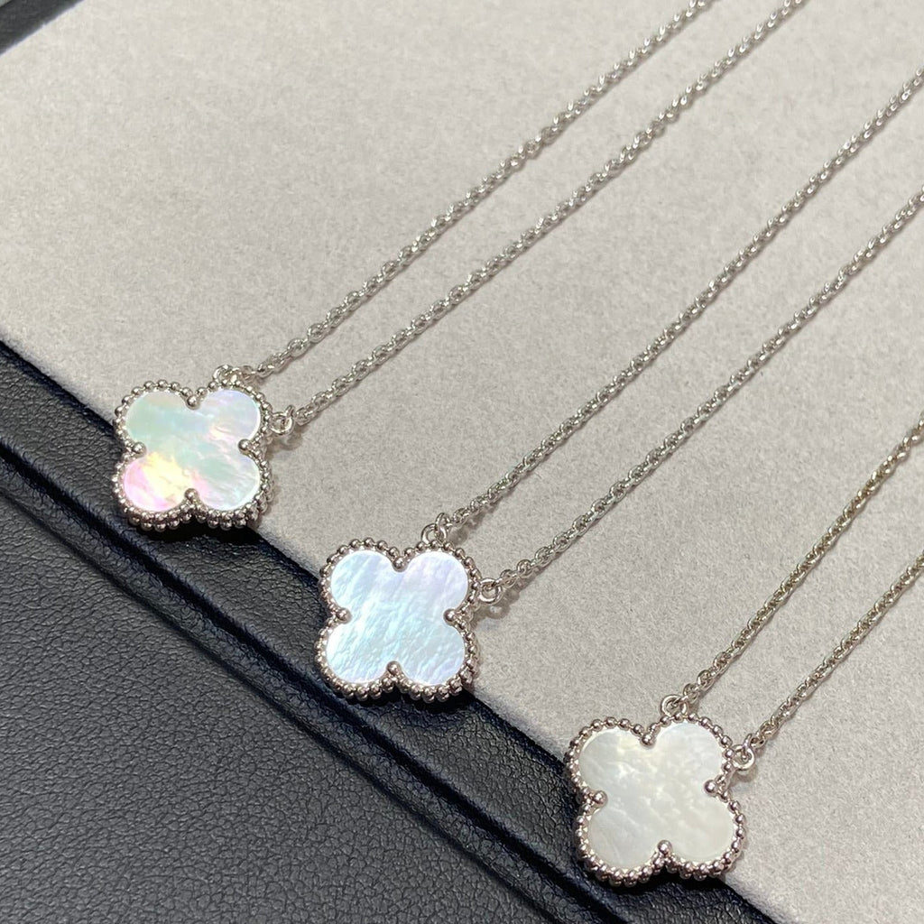 [⭐DORISW] CLOVER MEDIUM SILVER WHITE MOP NECKLACE