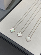 [⭐DORISW] CLOVER MEDIUM SILVER WHITE MOP NECKLACE