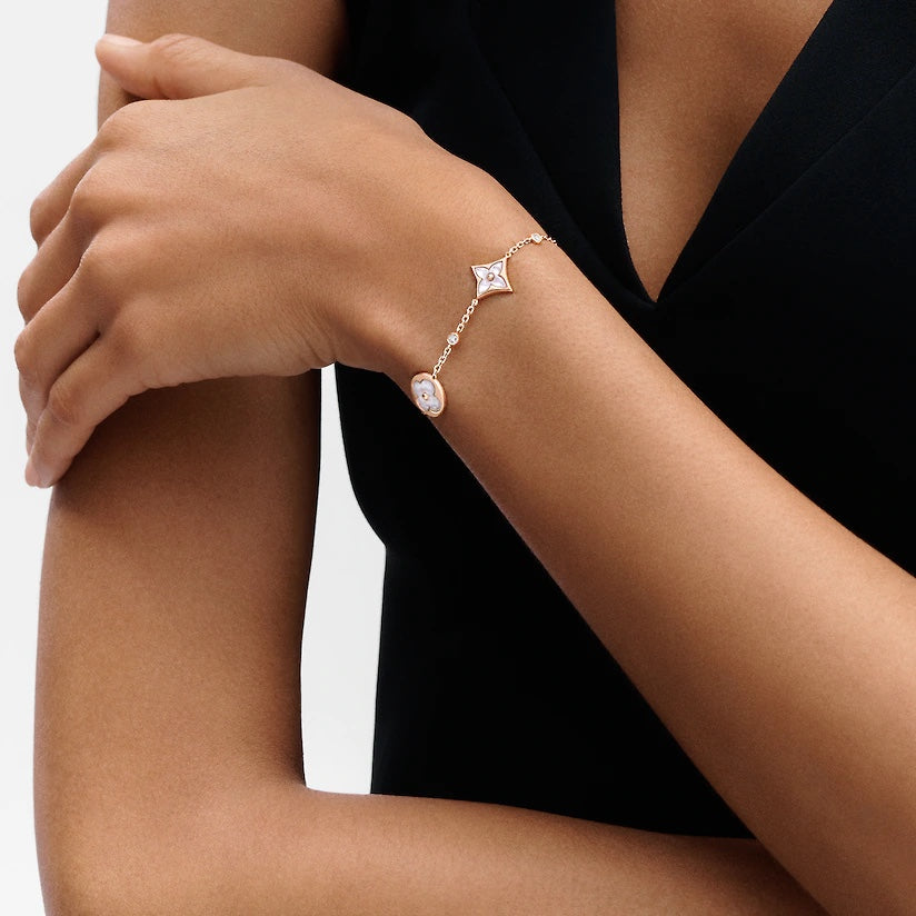 [⭐DORISW] ARMBAND MIT STERN- UND SONNENMOTIV, WEISSES PERLMUTT, ROSÉGOLD