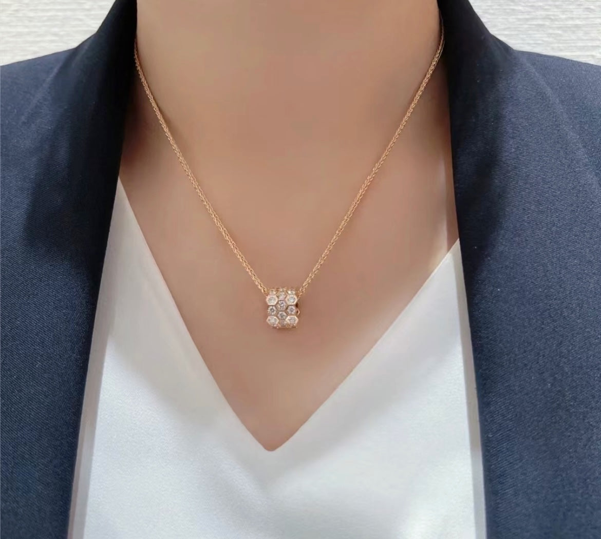 [⭐DORISW] BEE LOVE DIAMANT-PAVÉ 3-REIHIGE HALSKETTE