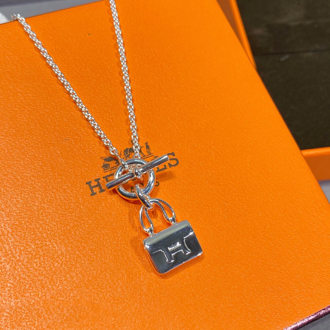 [⭐DORISW] CONSTANCE PEDANT SILVER NECKLACE