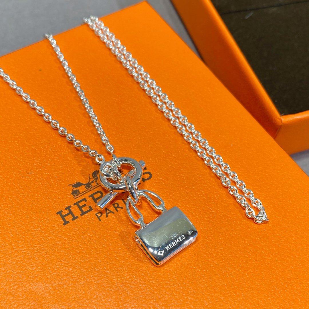 [⭐DORISW] CONSTANCE PEDANT SILVER NECKLACE