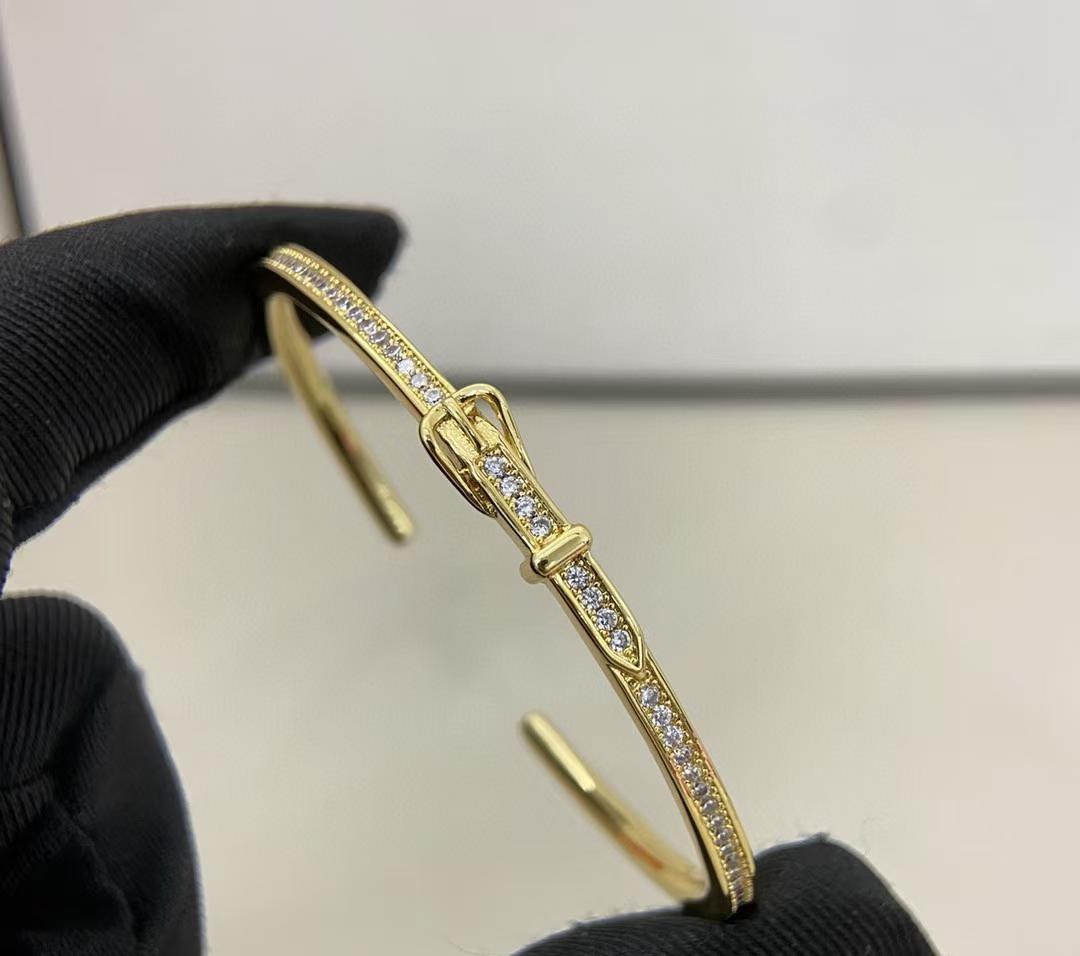 [[⭐DORISW] ] DIAMANTBESETZTES ARMBAND DREIFARBIG