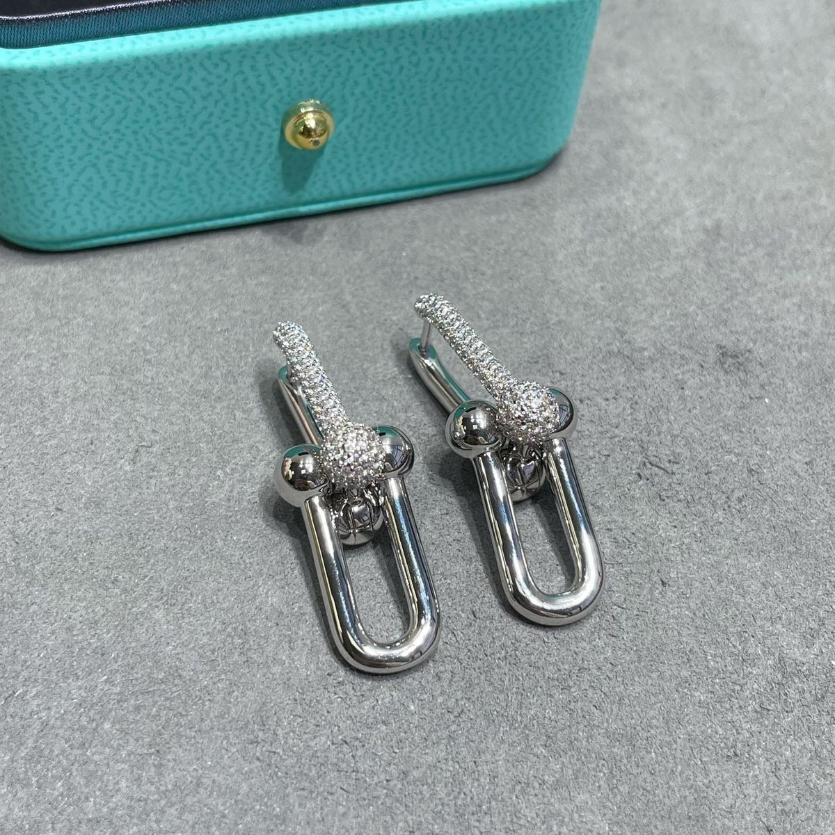 [[⭐DORISW] ] TF U字型ダイヤモンドピアス