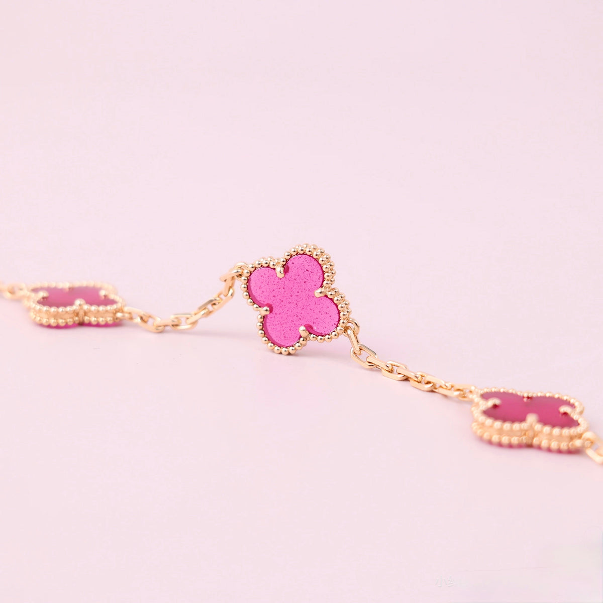 [DORISW]NEW CLOVER 5 MOTIFS PINK ENAMEL BRACELET