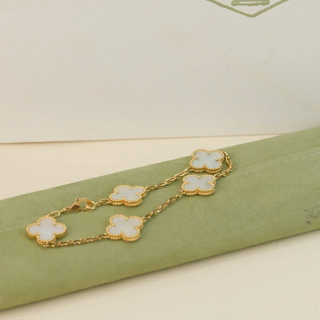 [[⭐DORISW] ]NEUE CLOVER WHITE PEARL MOP 5-MOTIV ARMBAND-KOLLEKTION