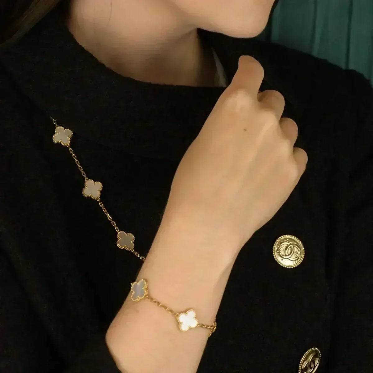 [[⭐DORISW] ]NEUE CLOVER WHITE PEARL MOP 5-MOTIV ARMBAND-KOLLEKTION