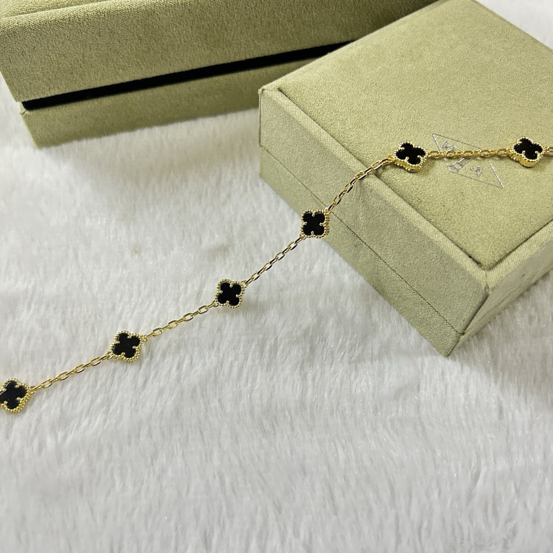 [[⭐DORISW] ]CLOVER 6 MOTIF  ONYXS BRACELET