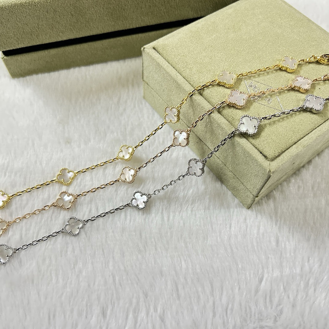 [[⭐DORISW] ]CLOVER 6 MOTIF WHITE MOP BRACELET