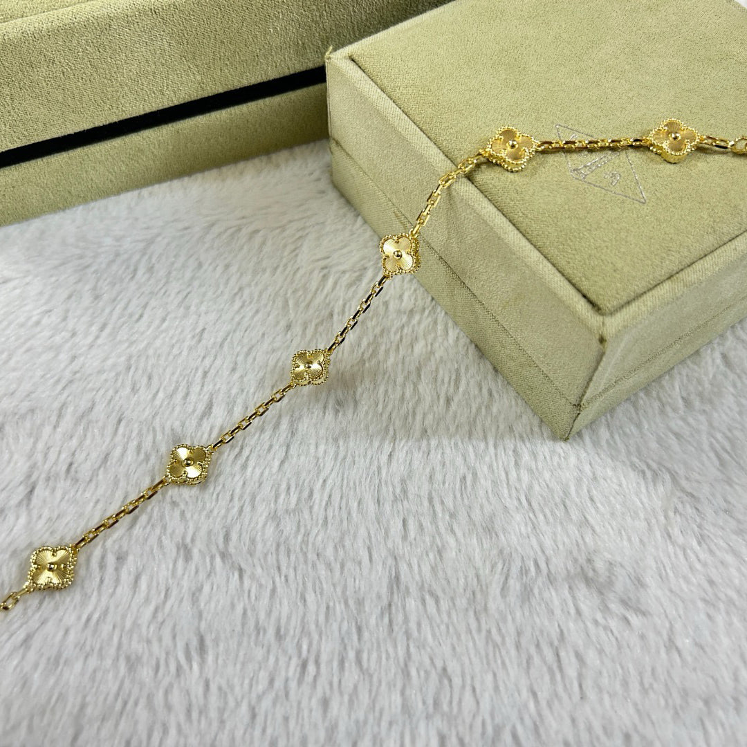 [[⭐DORISW] ]New CLOVER 6 MOTIF DIAMOND BRACELET