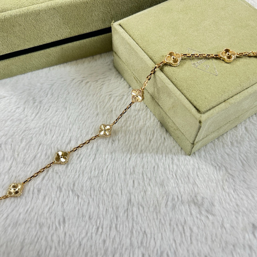 [[⭐DORISW] ]New CLOVER 6 MOTIF DIAMOND BRACELET