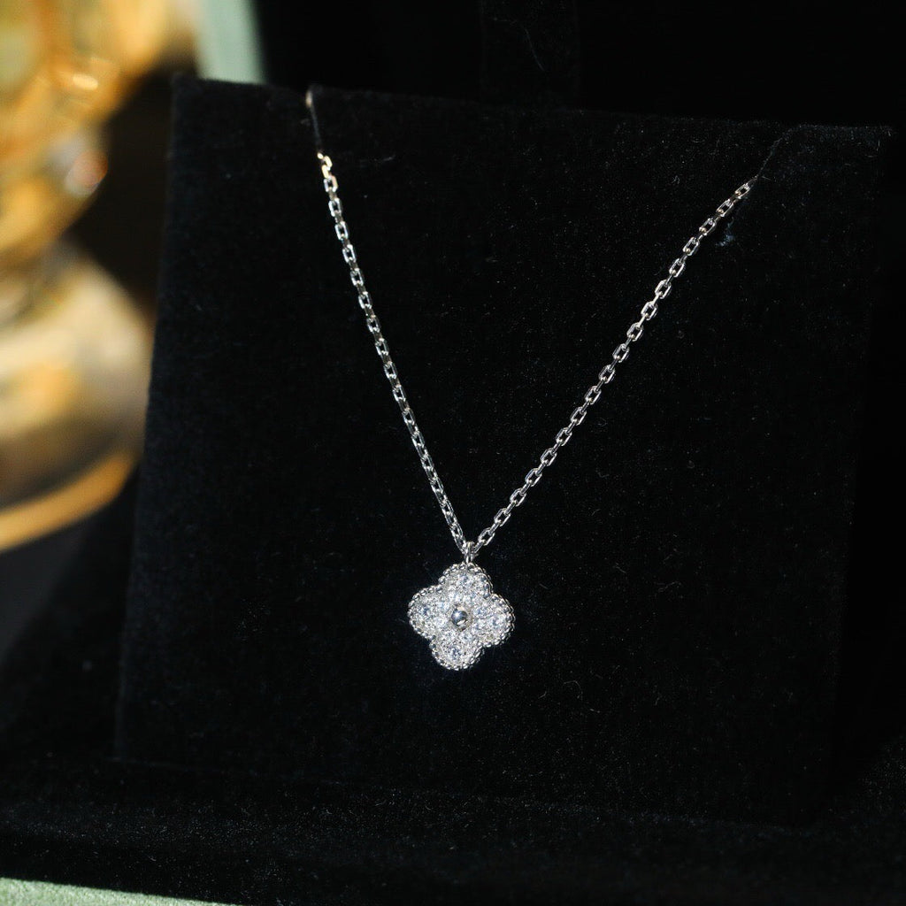 [⭐DORISW] クローバー ミニ 9.5mm ダイヤモンド ペンダント ネックレス