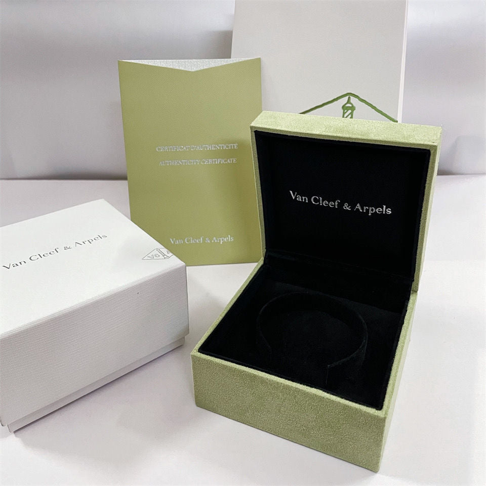 [⭐DORISW] VA CLOVER BRACELET NECKLACE RING BOX GIFT BAG