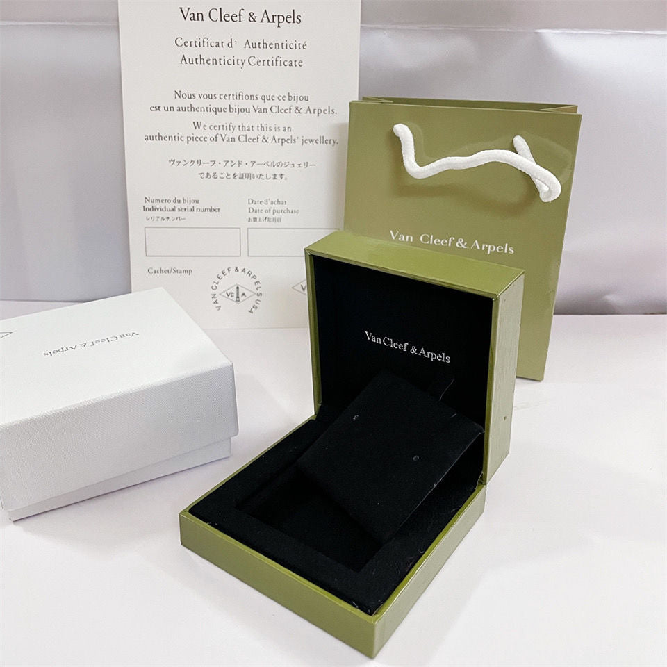 [⭐DORISW] VA CLOVER BRACELET NECKLACE RING BOX GIFT BAG