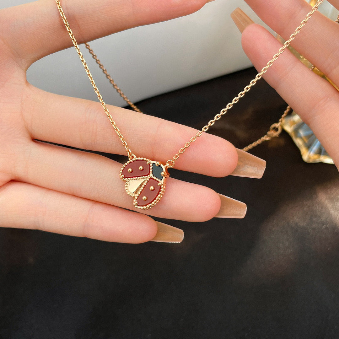 [⭐DORISW] LUCKY  CARNELIANS LADYBUG NECKLACE