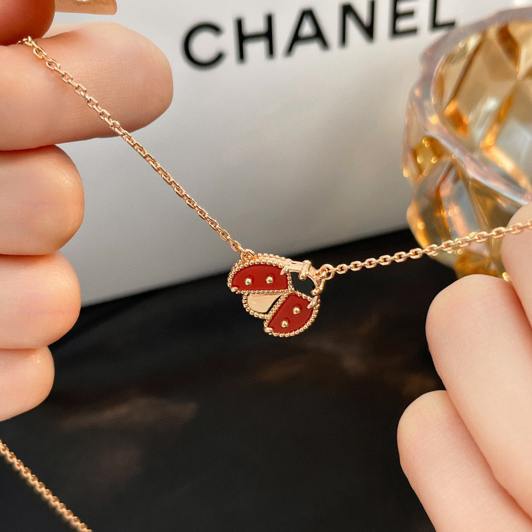 [⭐DORISW] LUCKY  CARNELIANS LADYBUG NECKLACE