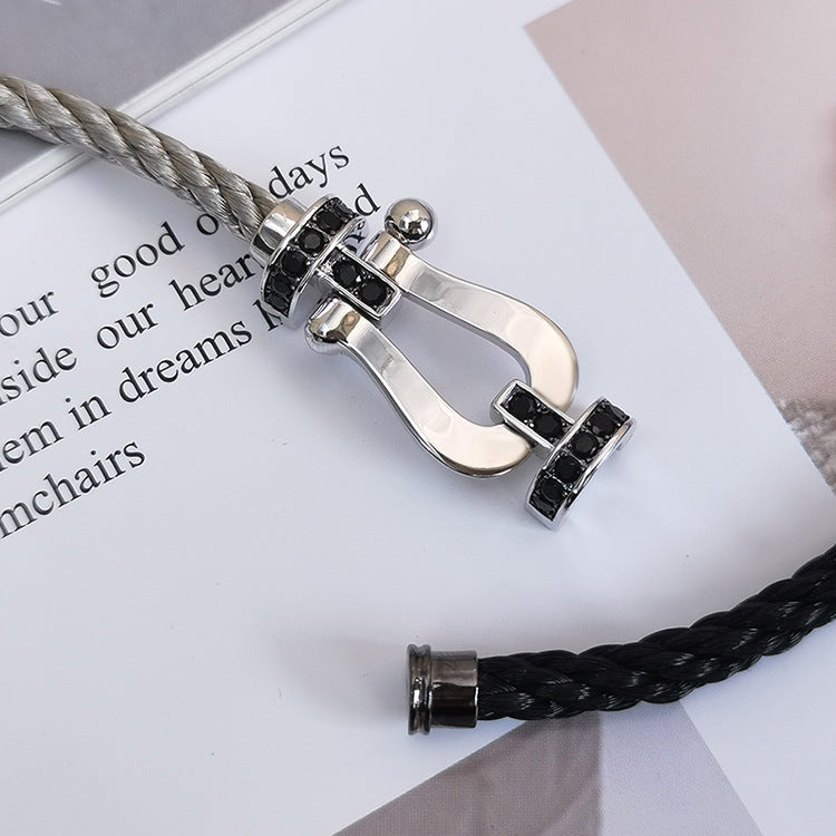 [⭐DORISW] FORCE LARGE HORSESHOE BLACK DIAMOND BRACELET SILVER