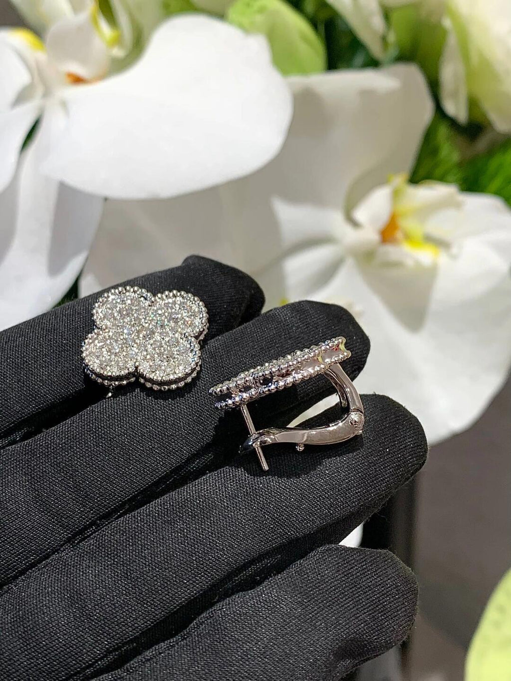 [[⭐DORISW] ] クローバー 20MM モチーフ ダイヤモンド スタッドピアス シルバー