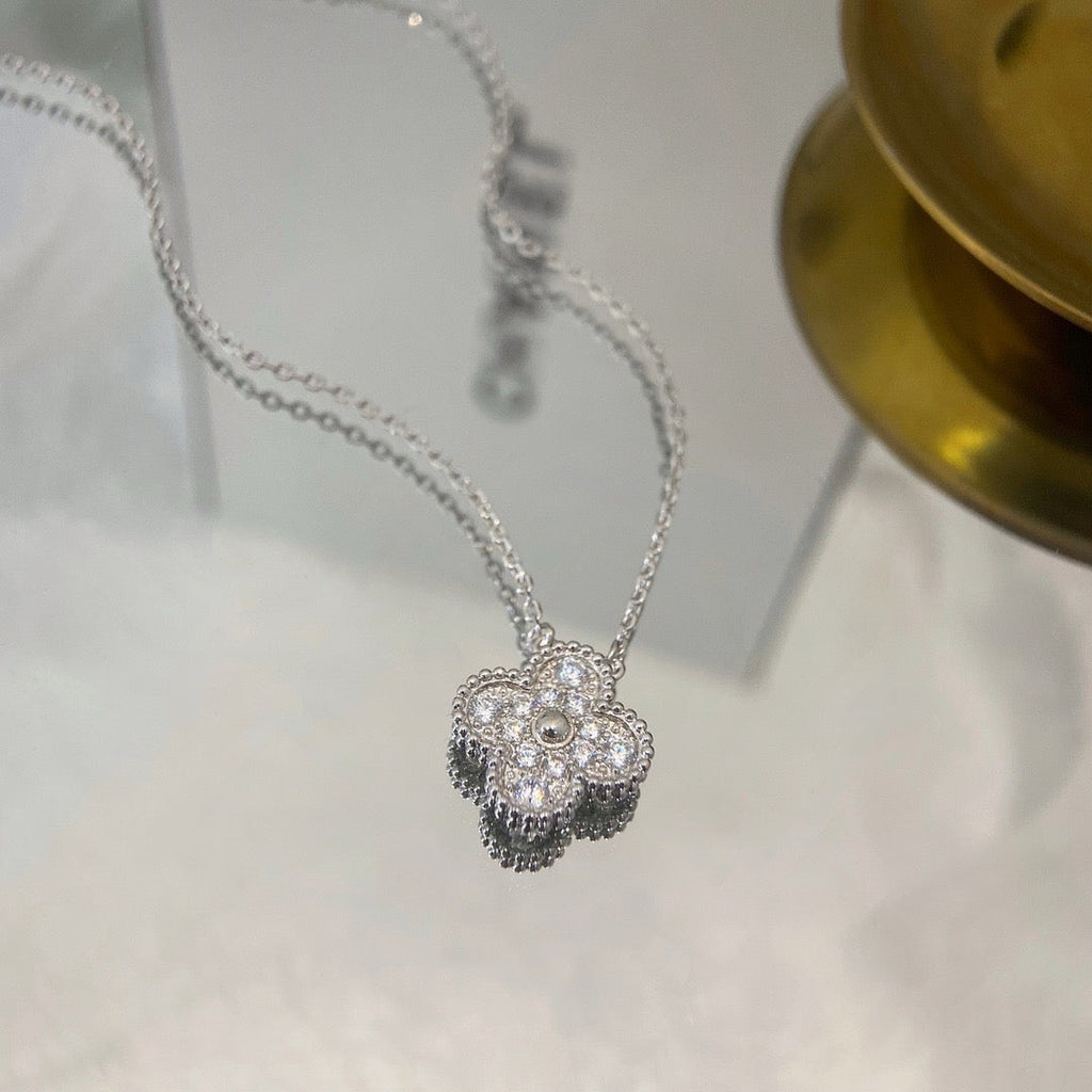 [⭐DORISW] CLOVER 15MM DIAMOND SINGLE FLOWER NECKLACE