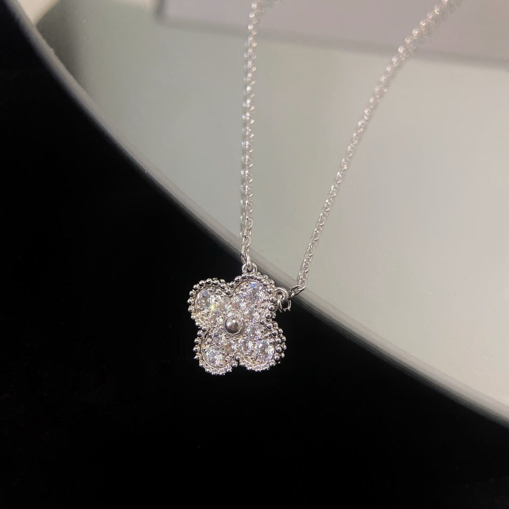 [⭐DORISW] CLOVER 15MM DIAMOND SINGLE FLOWER NECKLACE