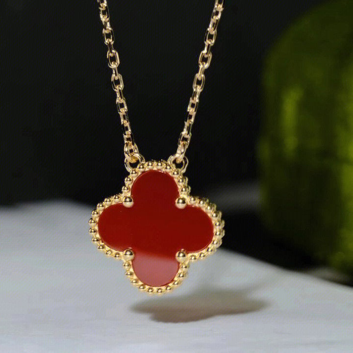[⭐DORISW] CLOVER 15MM KARNELIAN EINZELBLÜTEN-HALSKETTE