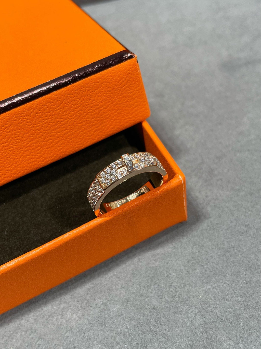 [⭐DORISW] KELLY PINK GOLD DIAMOND RING
