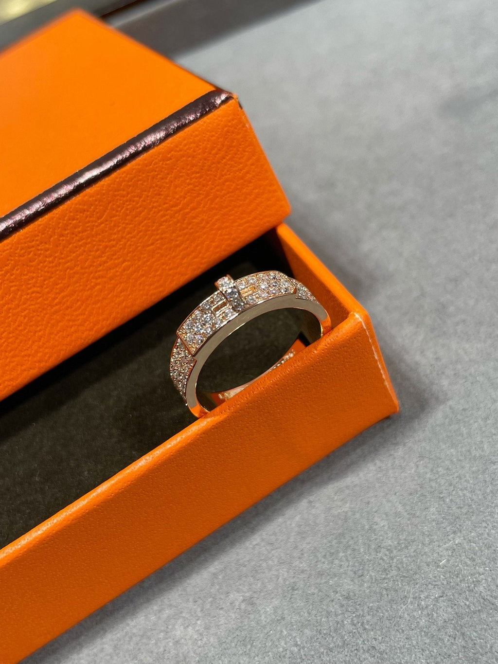 [⭐DORISW] KELLY PINK GOLD DIAMOND RING