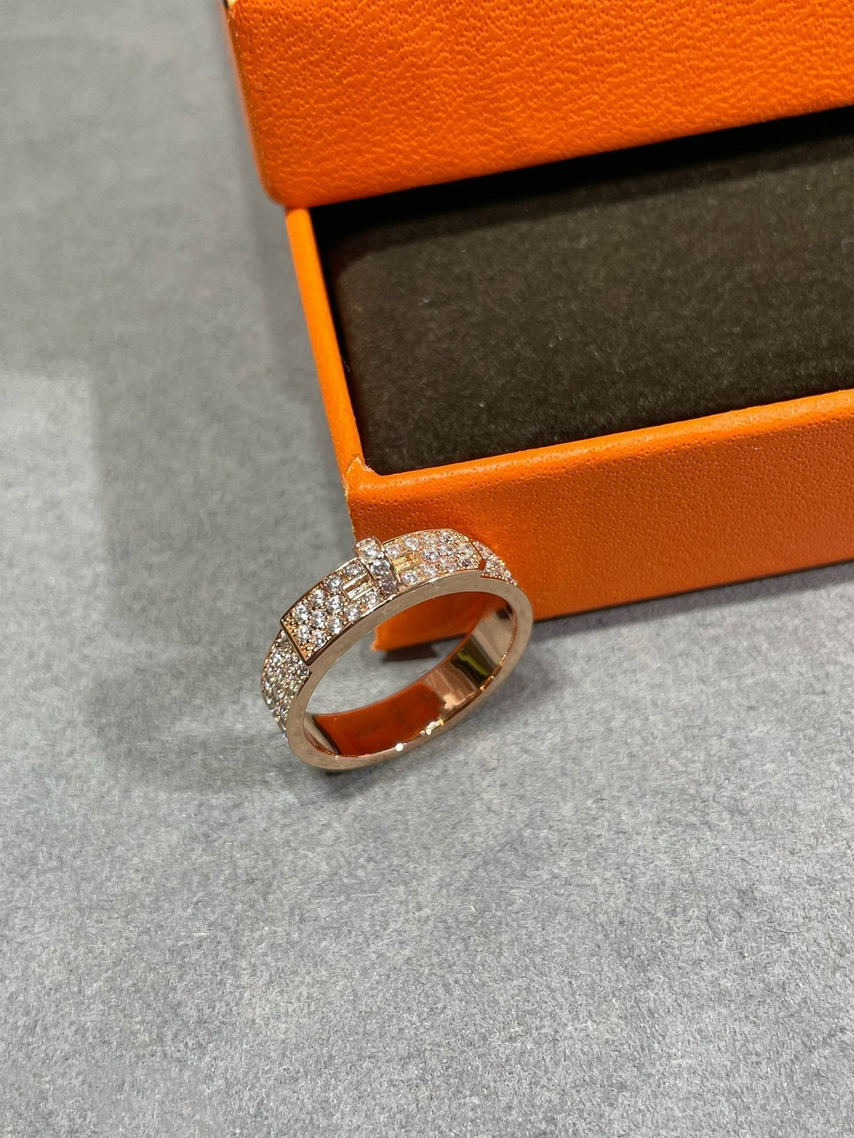 [⭐DORISW] KELLY PINK GOLD DIAMOND RING