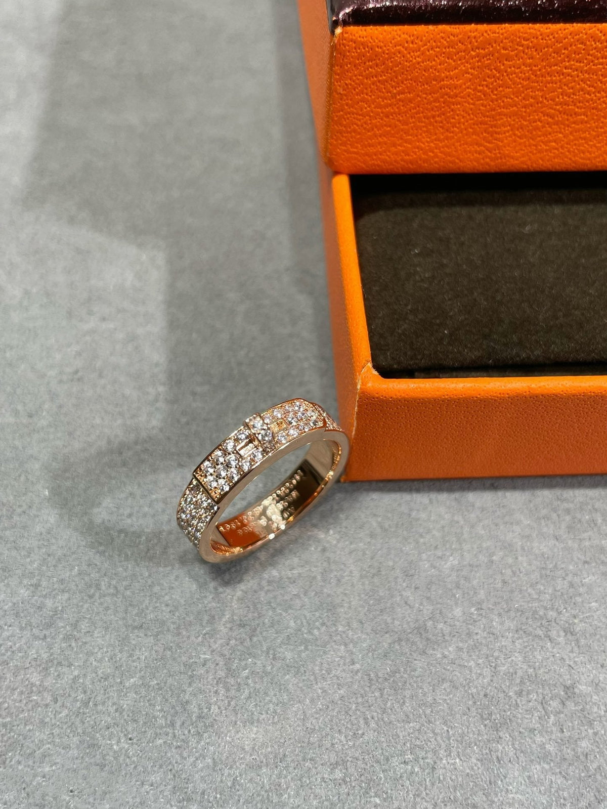 [⭐DORISW] KELLY PINK GOLD DIAMOND RING