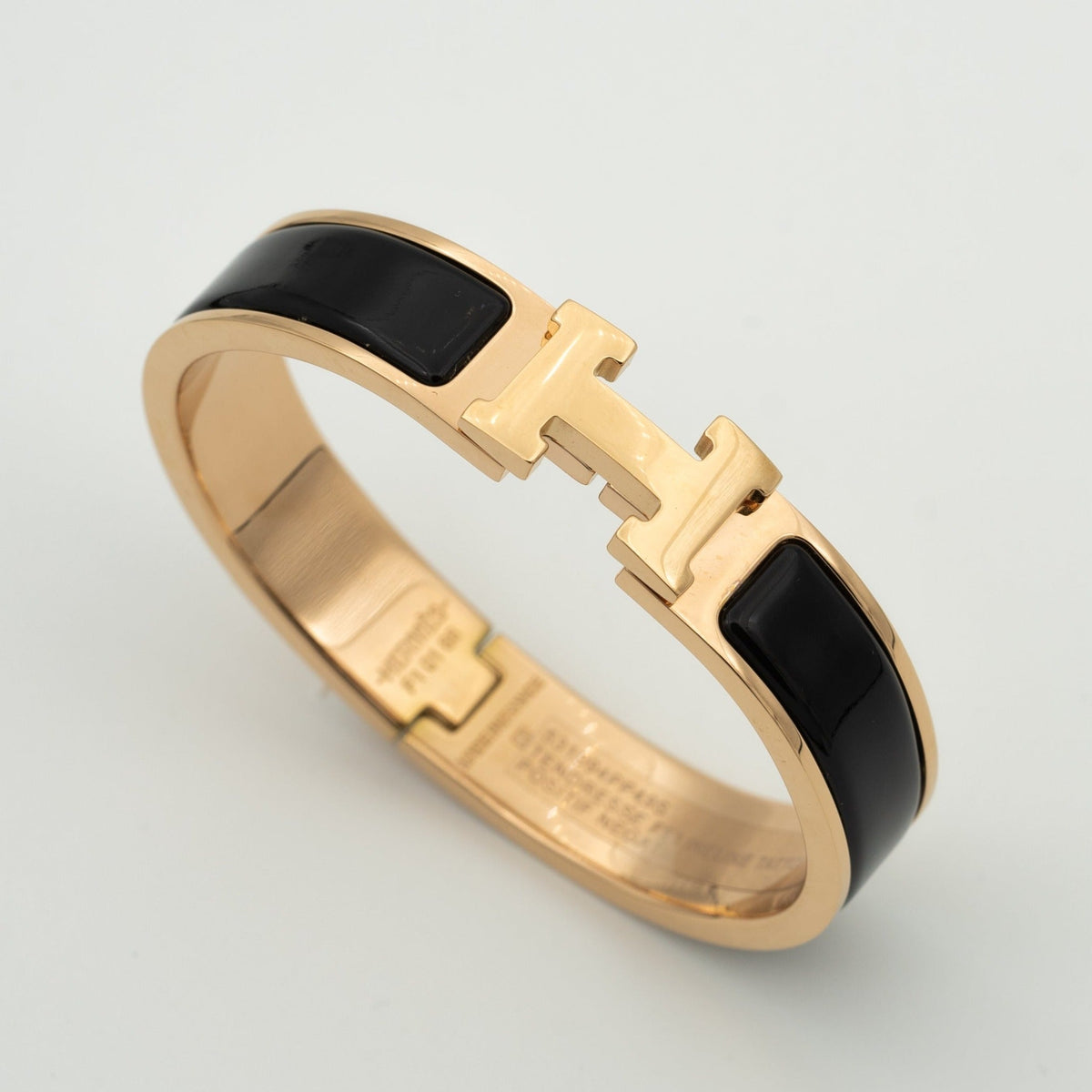 [⭐DORISW] H BLACK BRACELET