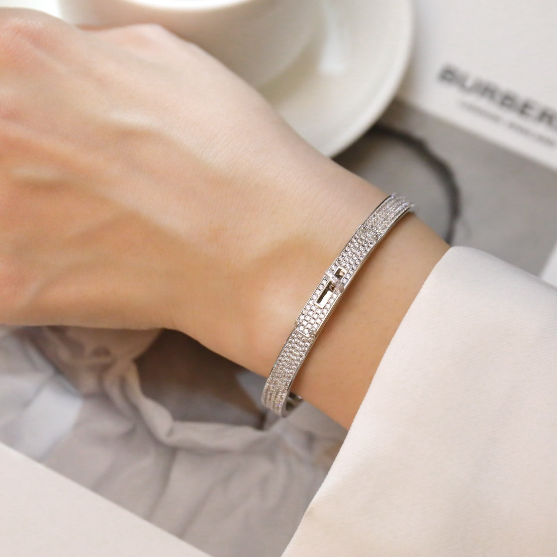[⭐DORISW] KELLY BRACELET DIAMOND PAVED