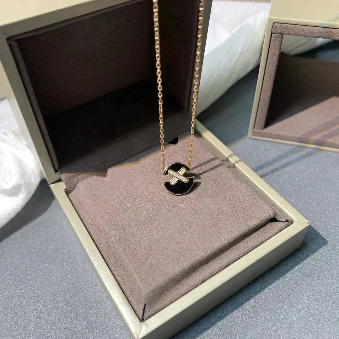 [⭐DORISW] JEUX DE ROSE GOLD DIAMOND NECKLACE