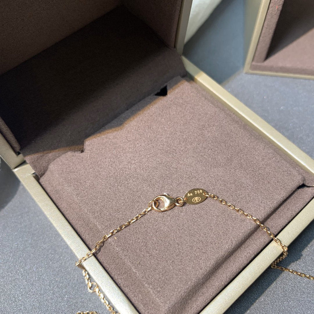{
  "[⭐DORISW] JEUX DE PINK GOLD DIAMOND NECKLACE": "[⭐DORISW] ピンクゴールド ダイヤモンド ネックレス"
}