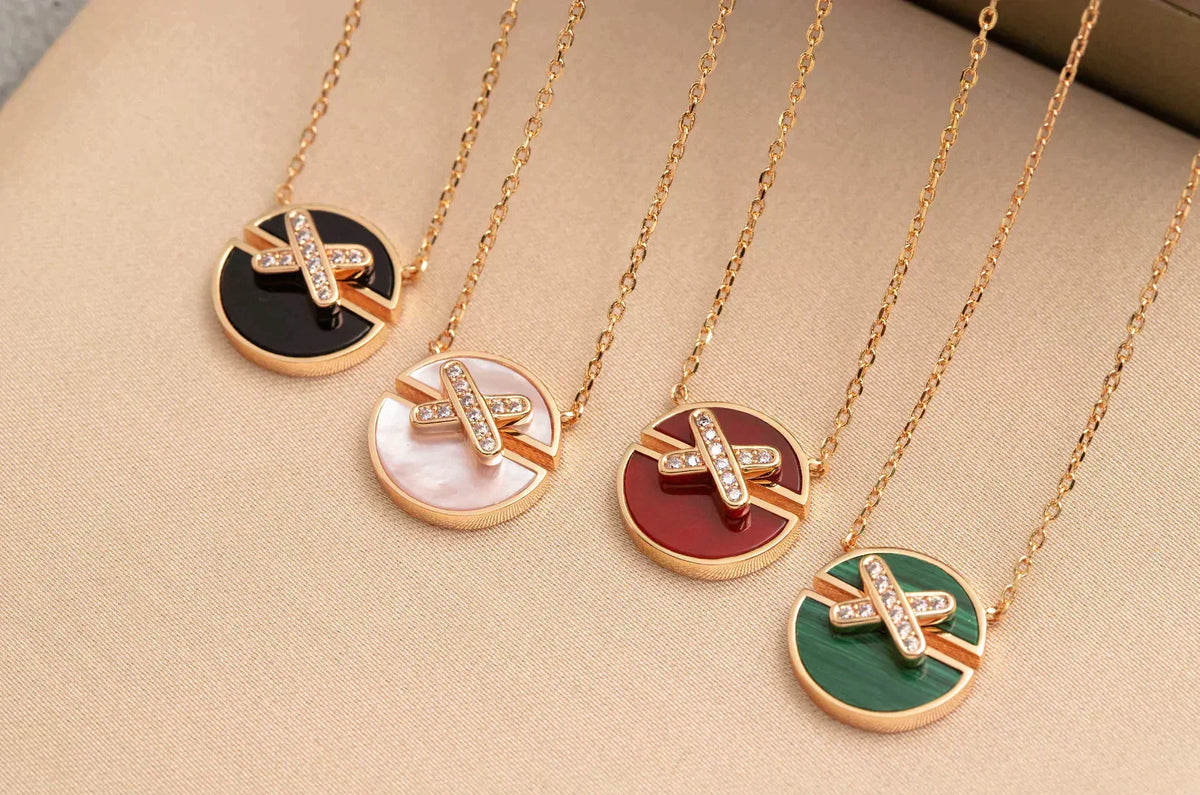[⭐DORISW] JEUX DE ROSE GOLD DIAMOND NECKLACE