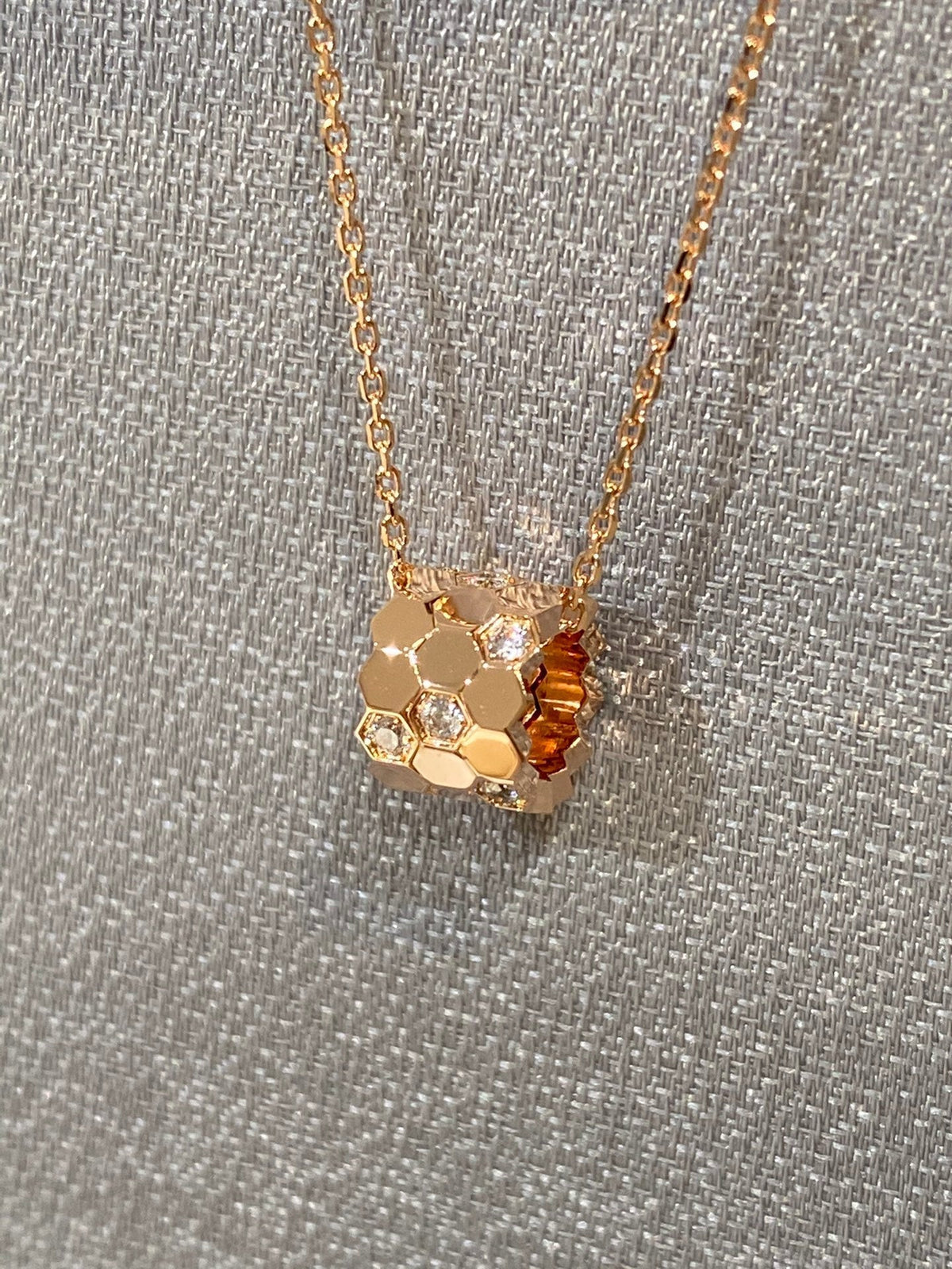[⭐DORISW] BEE LOVE DIAMOND NECKLACE