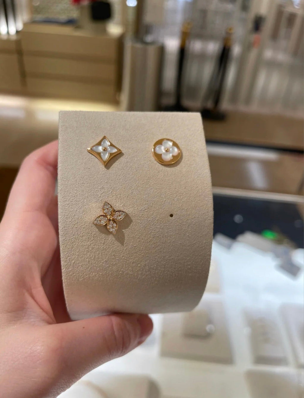 [⭐DORISW] STAR BLOSSOM OHRSTECKER ROSÉGOLD DIAMANTEN