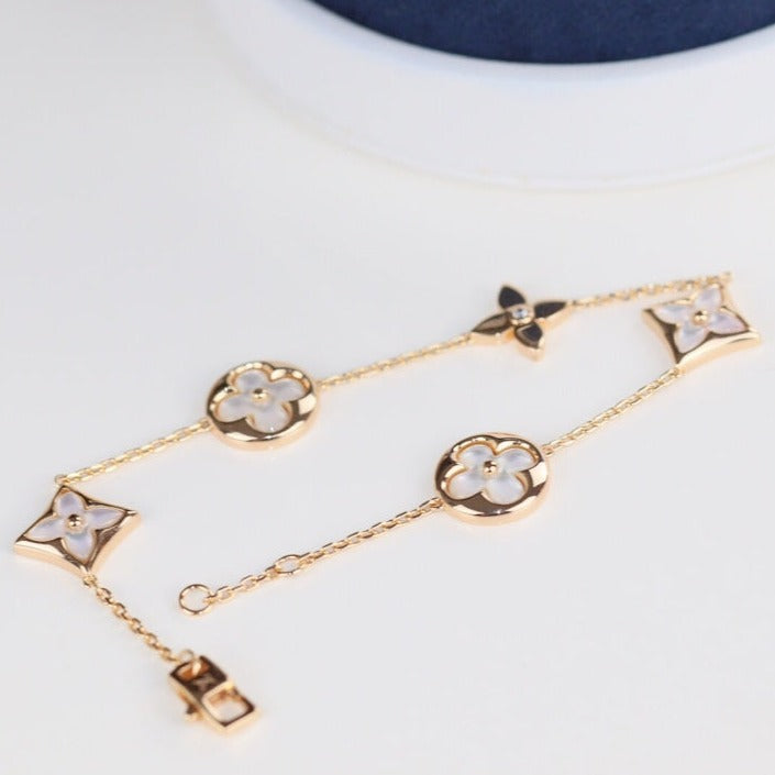 [⭐DORISW] LEAF CLOVER BRACELET