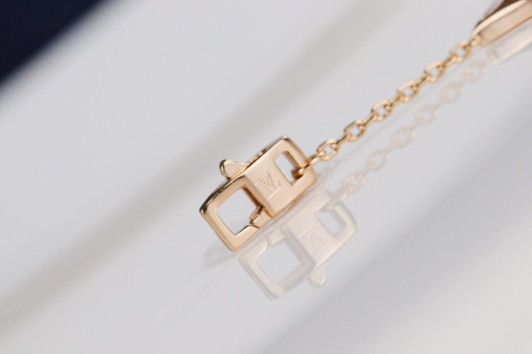 [⭐DORISW] LEAF CLOVER BRACELET