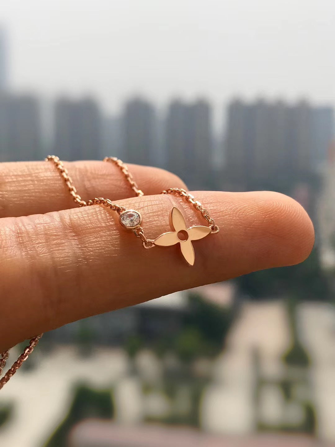 [⭐DORISW] BLOSSOM PENDANT PINK GOLD AND DIAMOND