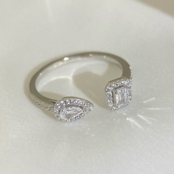 [[⭐DORISW] ] MY TWIN TOI & MOI SILVER DIAMOND RING