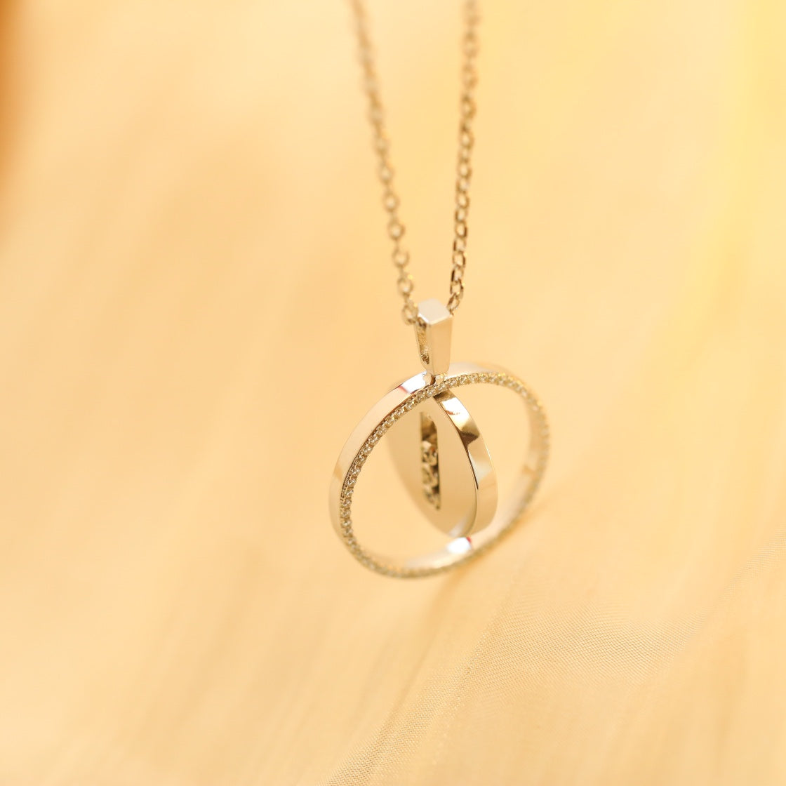 [[⭐DORISW] ]  MOVE MM SILVER DIAMOND NECKLACE