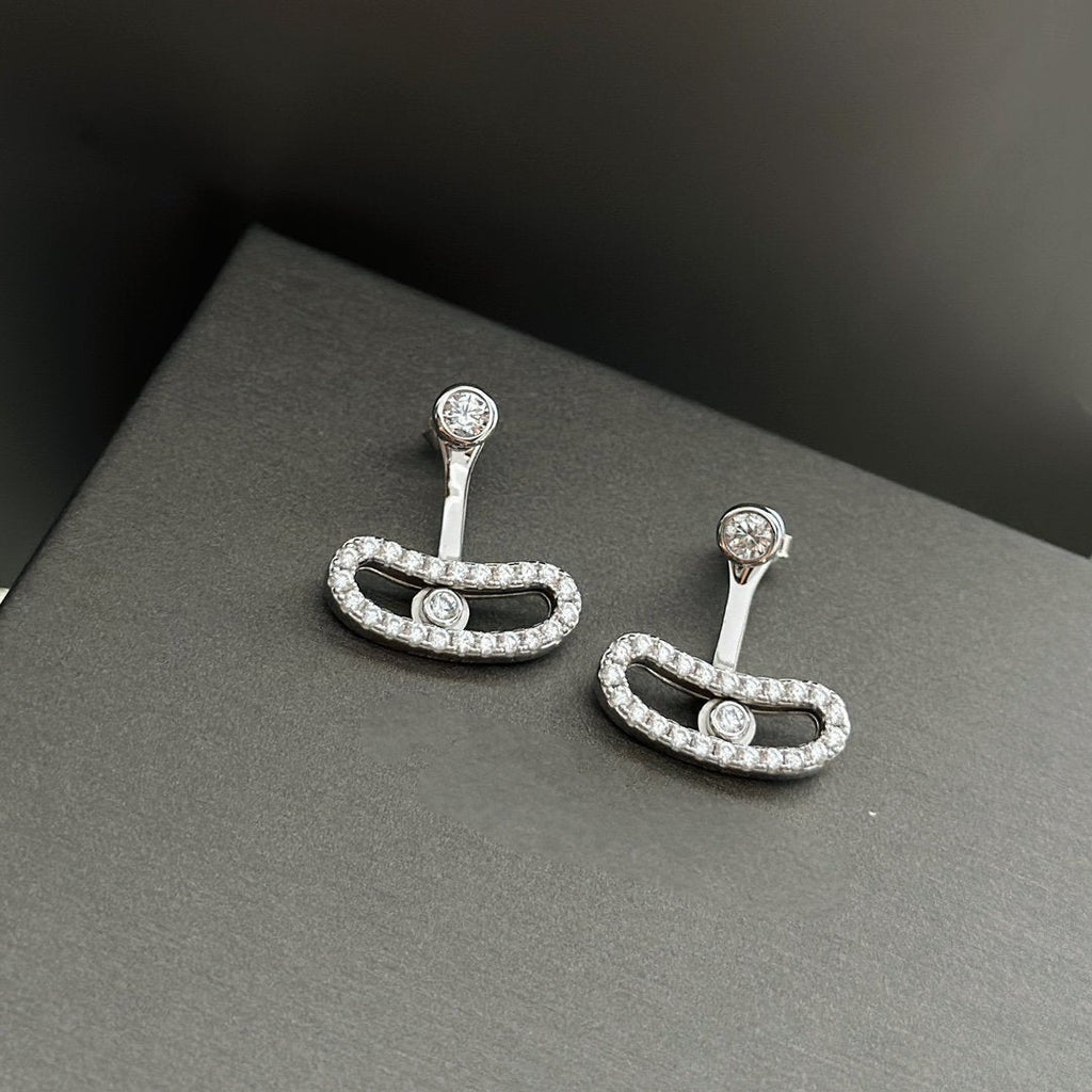 [[⭐DORISW] ] MOVE UNO SILVER DIAMOND EARRINGS