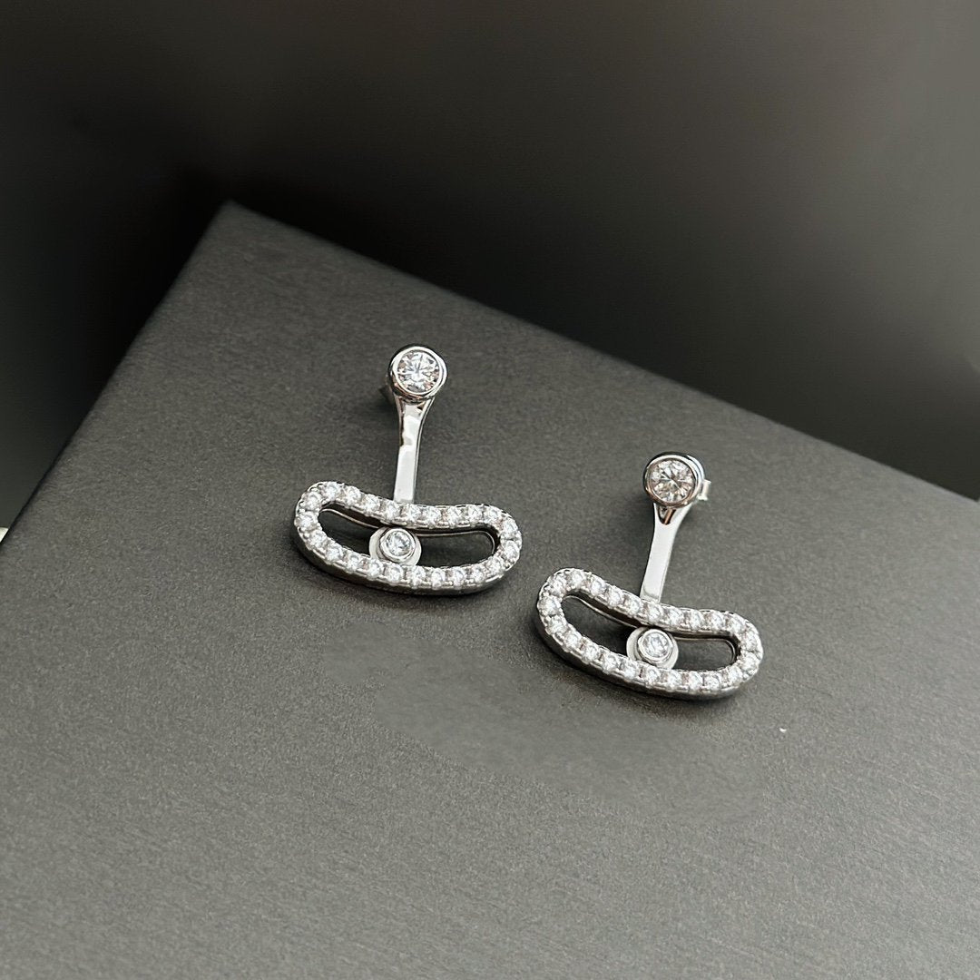 [[⭐DORISW] ] MOVE UNO SILVER DIAMOND EARRINGS