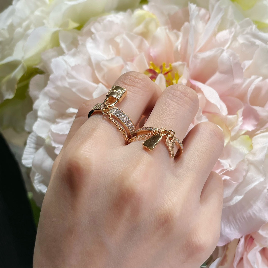 [⭐DORISW] HM KELLY CLOCHETTE DOUBLE RING IN  WITH DIAMONDS